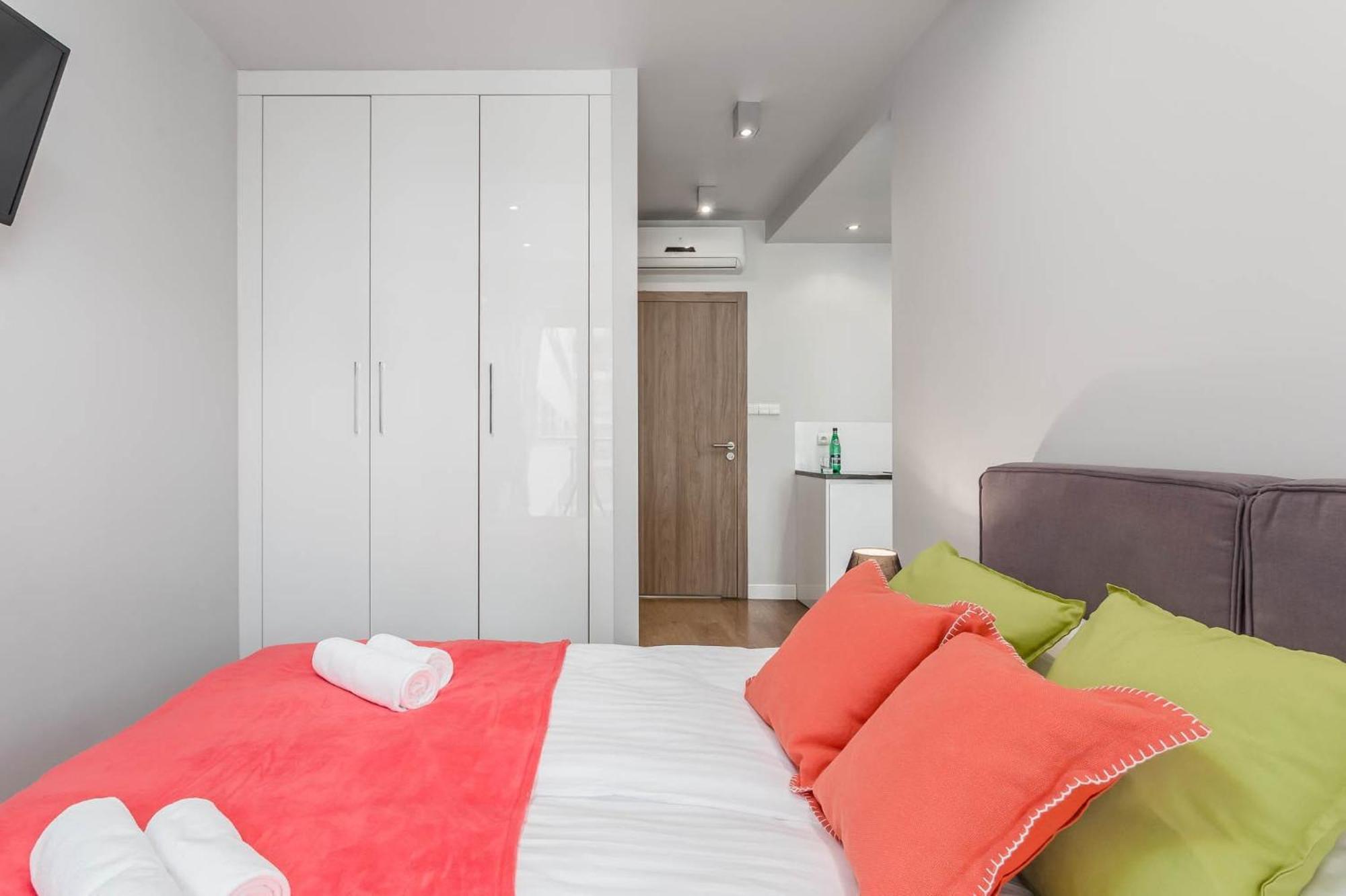 Rent Like Home - Oxygen Wronia 45 II Varsóvia Exterior foto